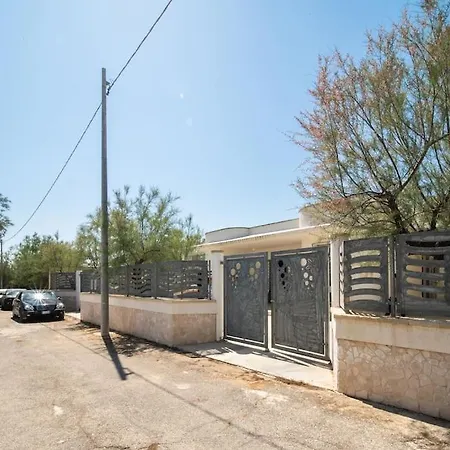 Holiday home A Un Passo Dal Mare - Corallo Torre Borraco